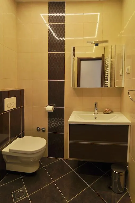 Deluxe Apartments & Rooms Sarella Split